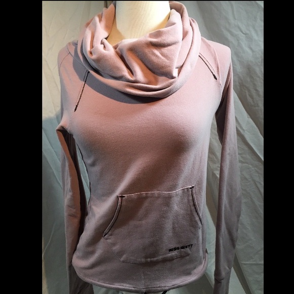 Sweatshirt - Picture 2 of 4